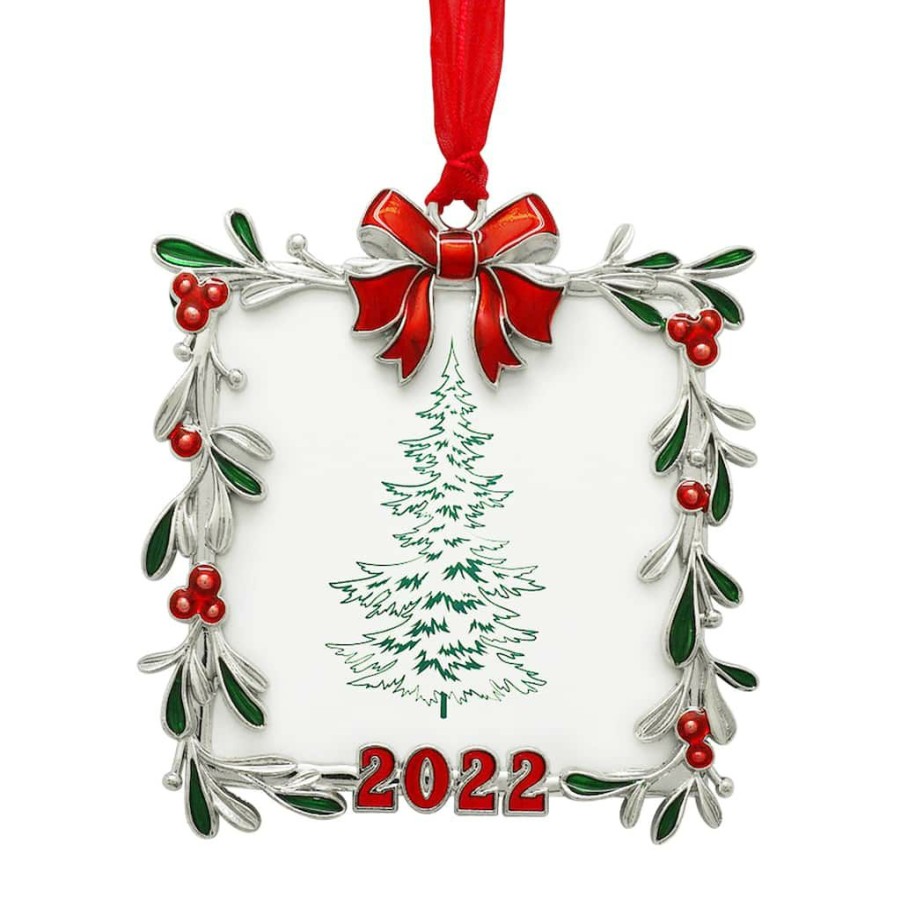 Frames * | Best Deal Mistletoe 2022 Square Ornament Frame By Studio Decor By Studio Decor